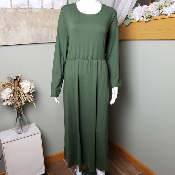 Old Navy Dresses & Skirts - Old Navy Maxi Dress